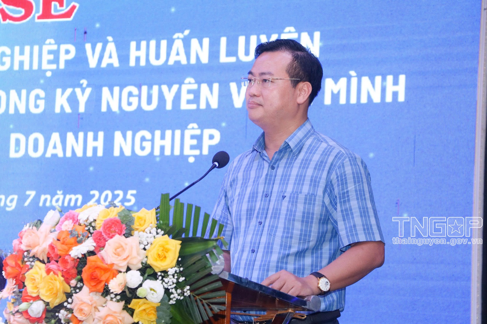 Anh-tin-bai